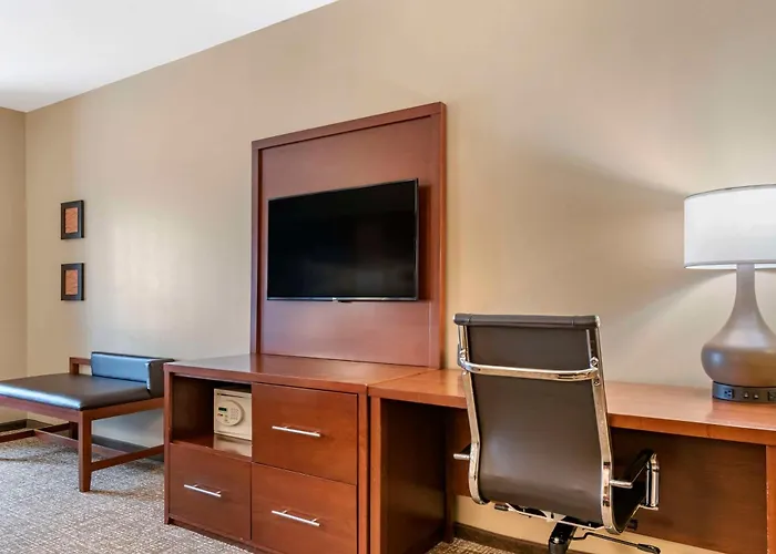 Comfort Suites Manheim - Lancaster